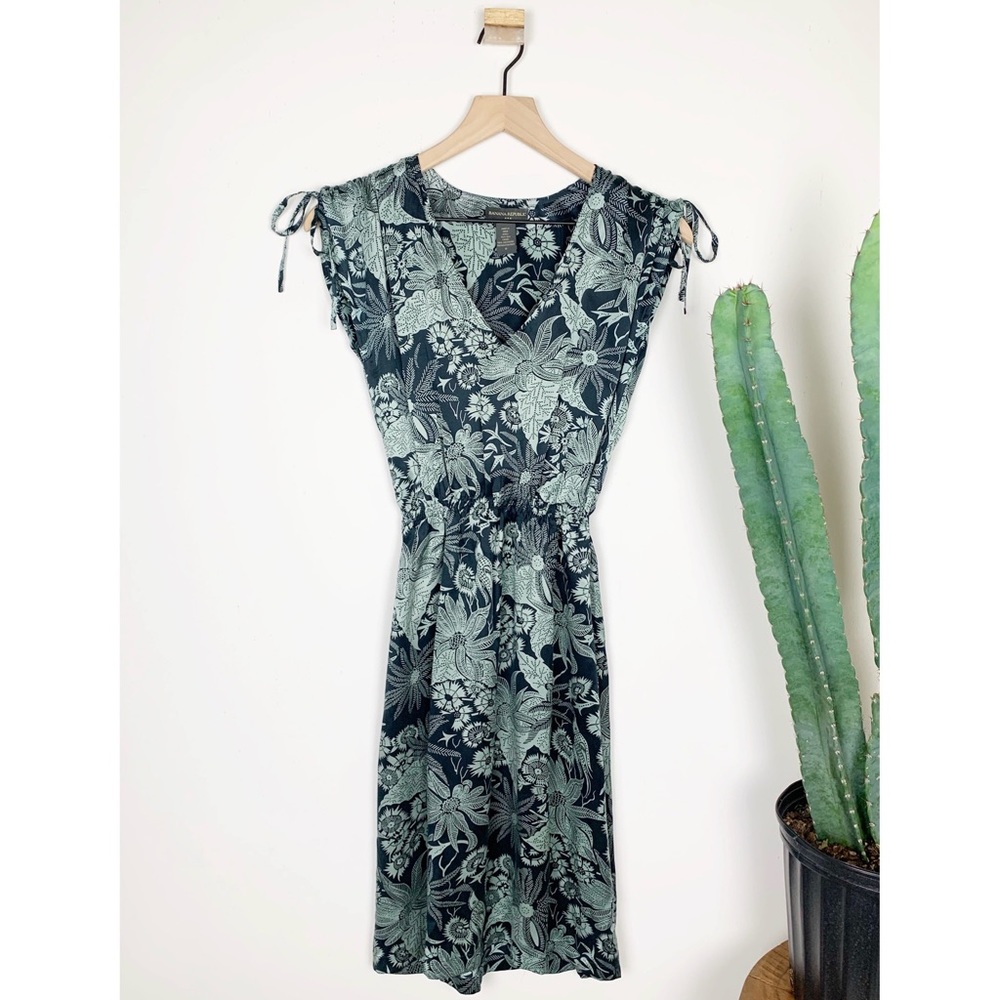 Banana Republic | Sleeveless Floral Silk Dress